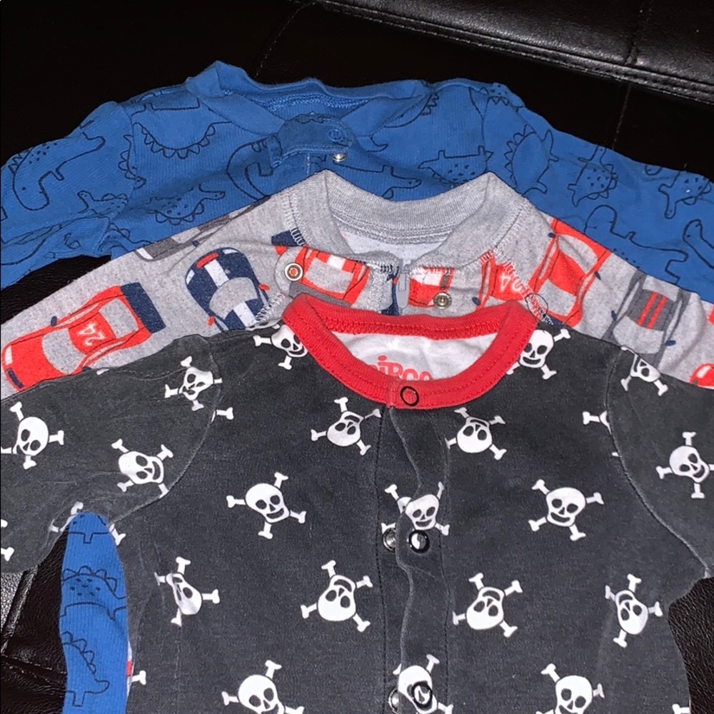 3 pair of pajamas.